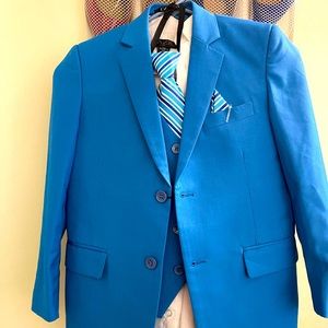 Blue boys suit set size 10